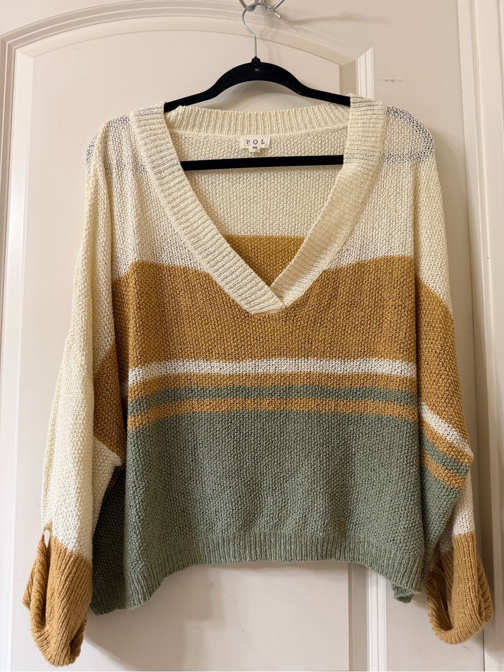POL V-Neck Colorblock Sweater in Cream, Mustard & Sage